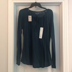 NWT Eddie Bauer LS Top